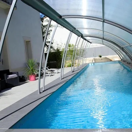 Le Clos Du Theron, D'hote 3*