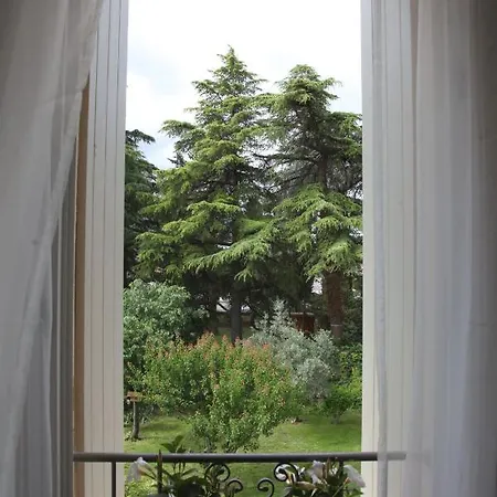 Le Clos Du Theron, D'hote